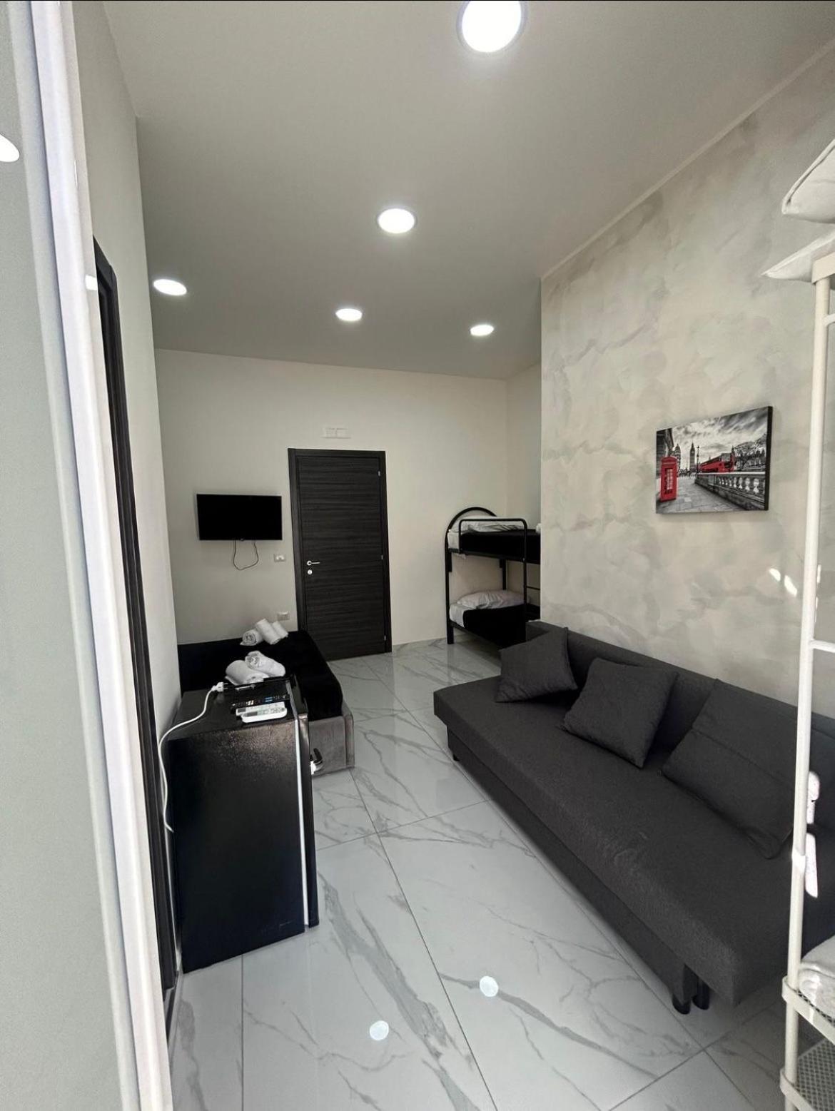 Apartamento Terrazza Luxury Valentino Nápoles Exterior foto
