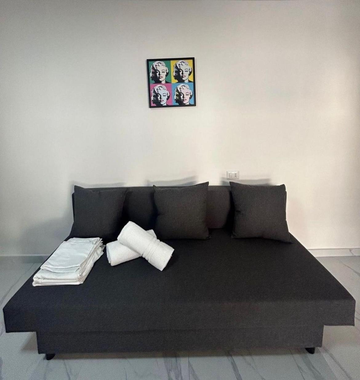 Apartamento Terrazza Luxury Valentino Nápoles Exterior foto